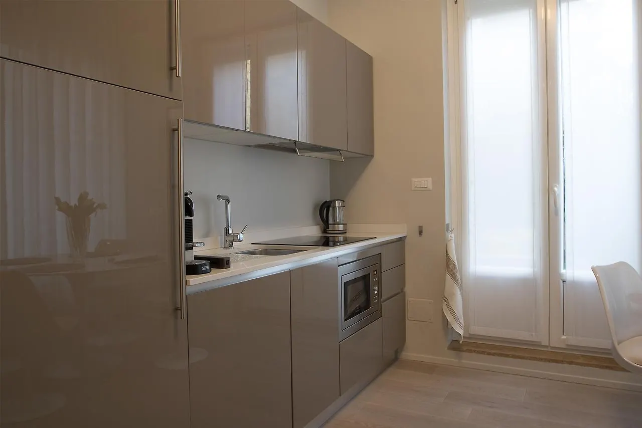 Milano Porta Venezia Suite Centro Lägenhet